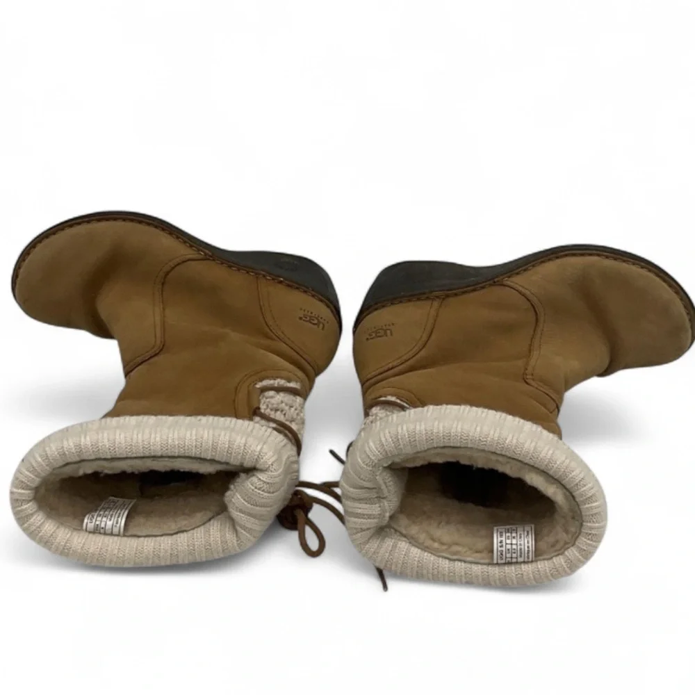 UGG Australia Skylair Women's Boots in chestnut